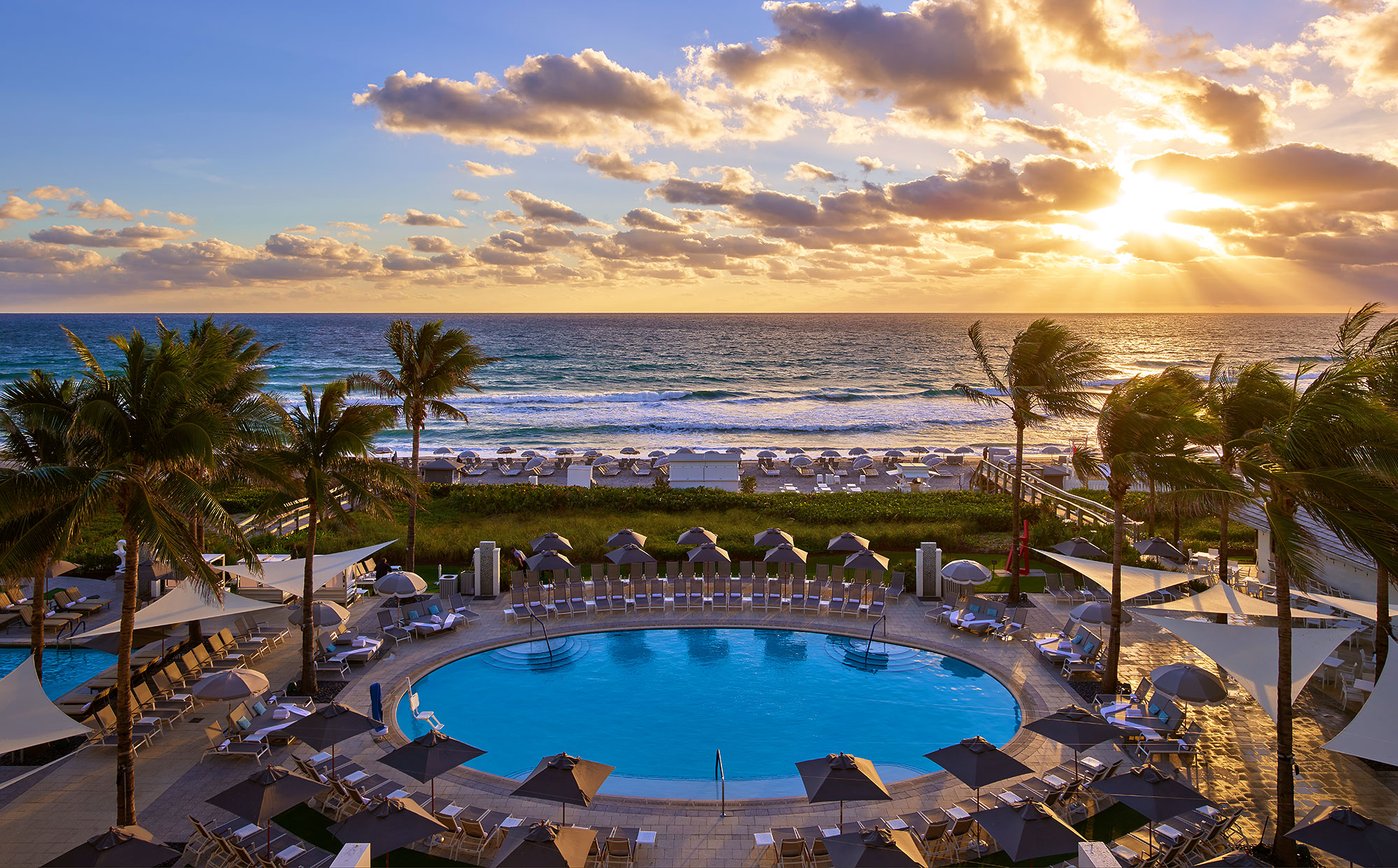 Boca-Beach-Club-Sunrise-Ocean-Boca-Resort-Beach-Club-Pool