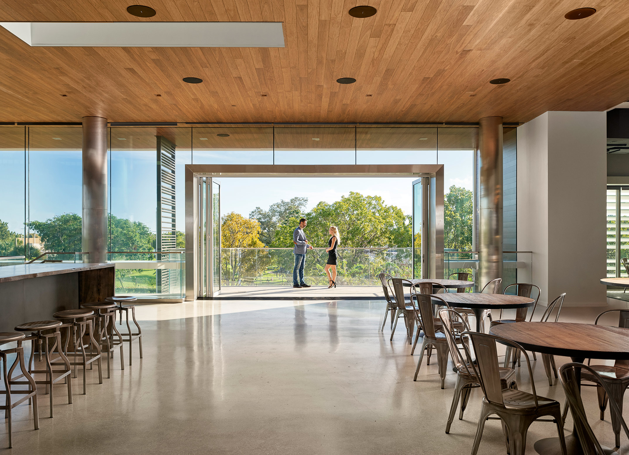 Gensler-Design-Architecture-Gold-Coast-Cafe