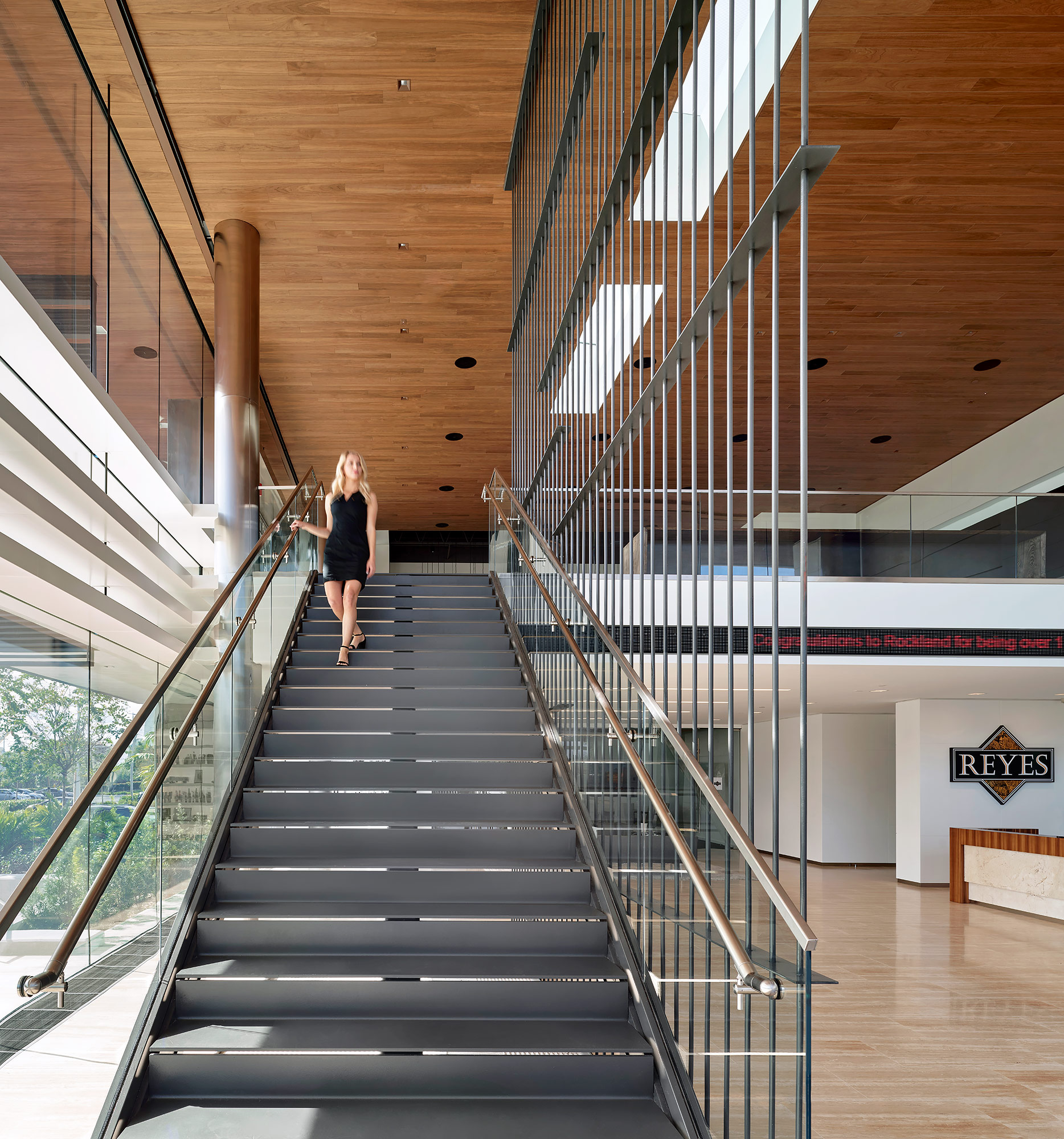 Gensler-Design-Architecture-Gold-Coast-Staircase
