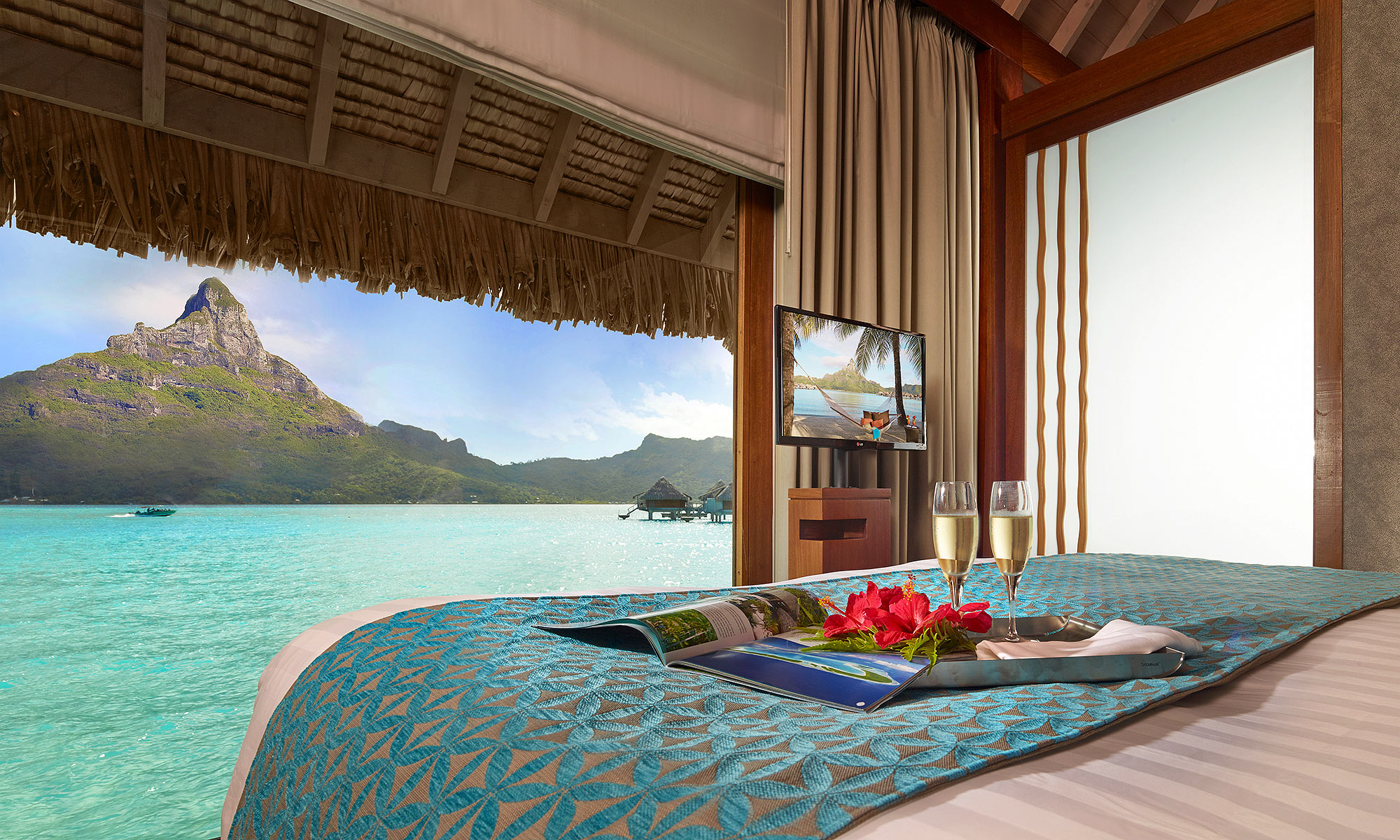 Luxury-Resort-Photography-Bora-Bora-Mountain-Bedroom-Breakfast