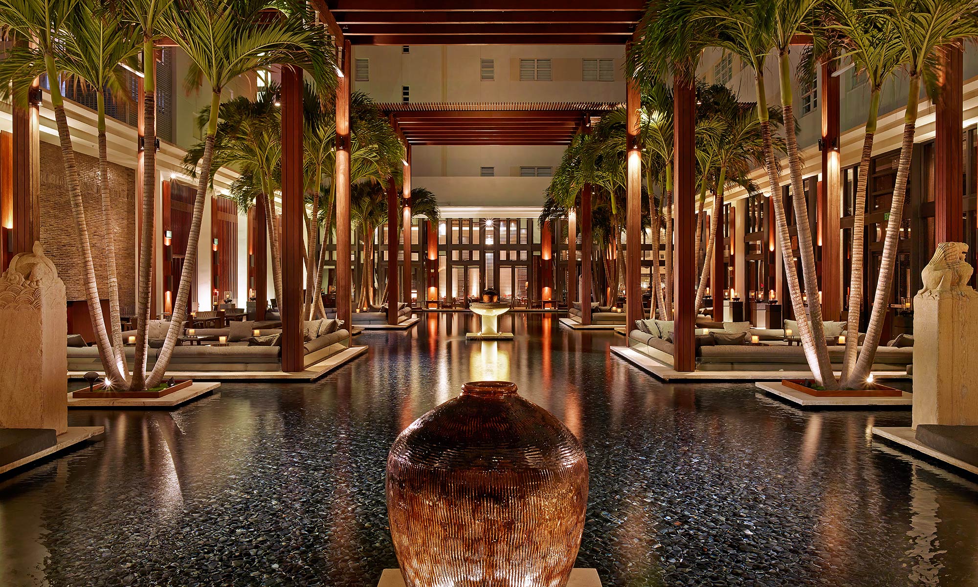 Luxury-Resort-Photography-Setai-Miami-Beach-Courtyard