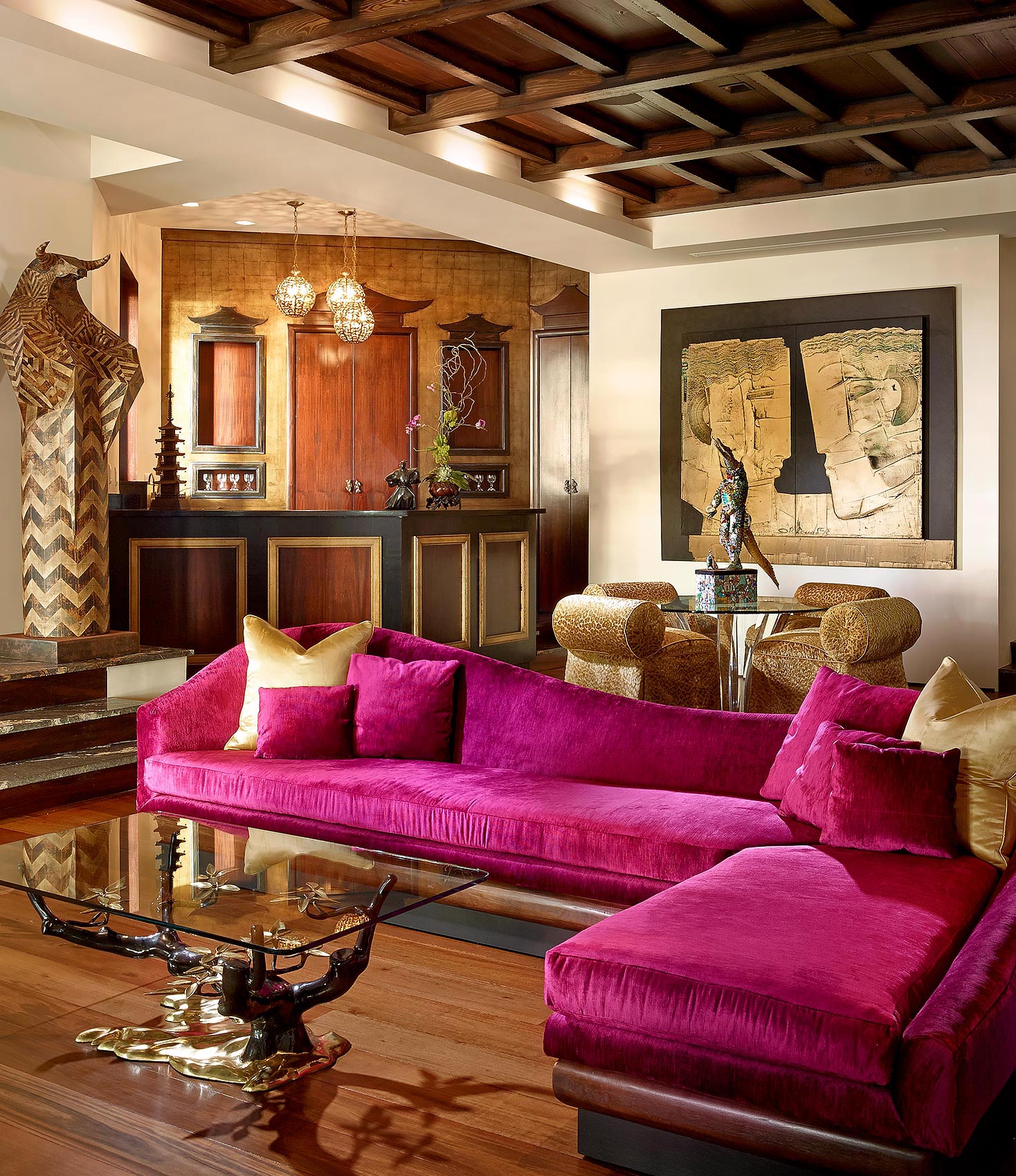 Palm-Beach-Design-Asian-Family-Fuscia-Sofa