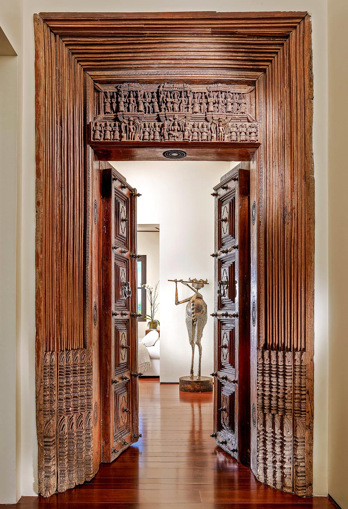 Palm-Beach-Design-Carved-Door-Asian-Fusion