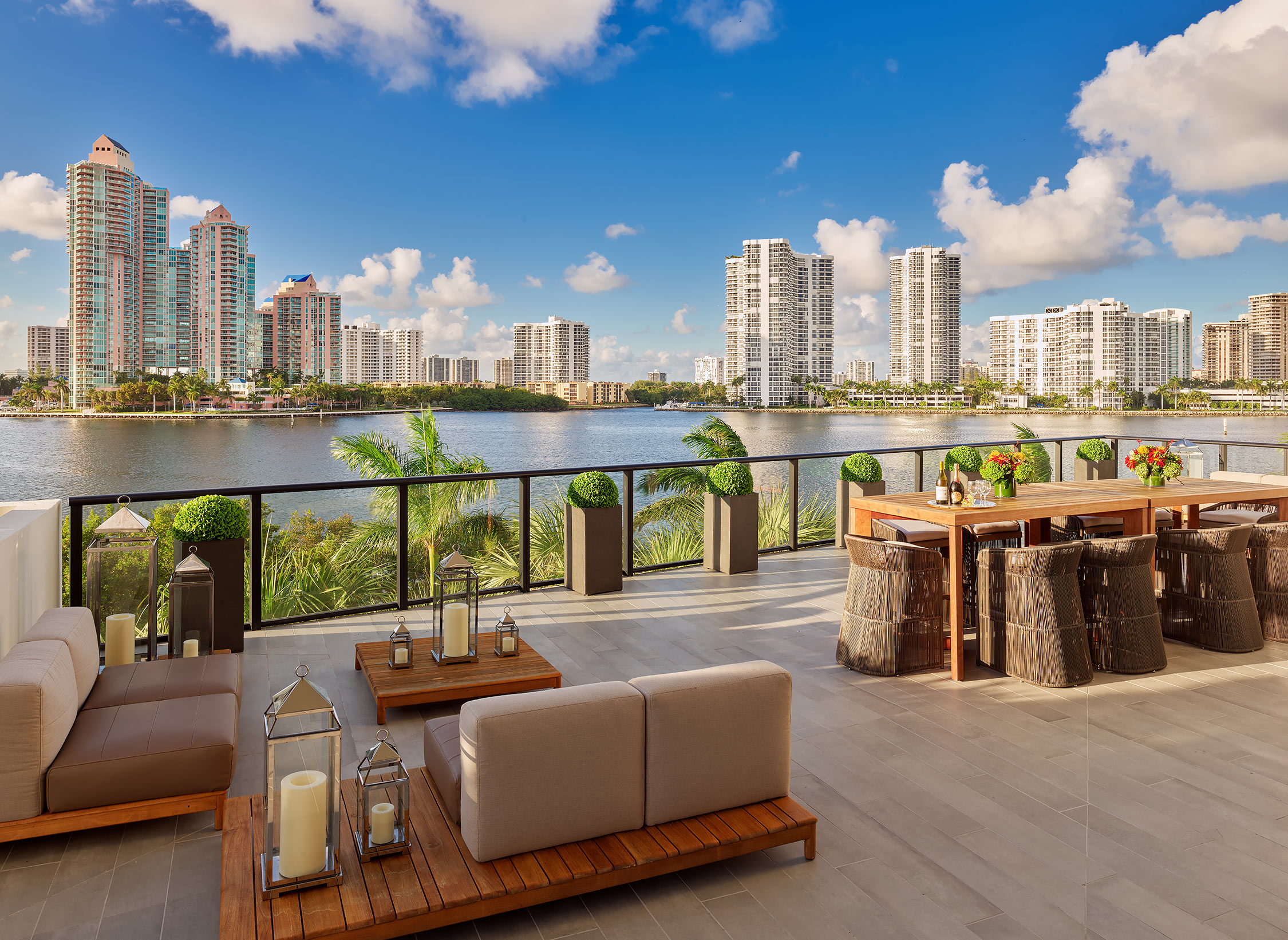 Prive-Condominium-Aventura-Florida-Deck-View