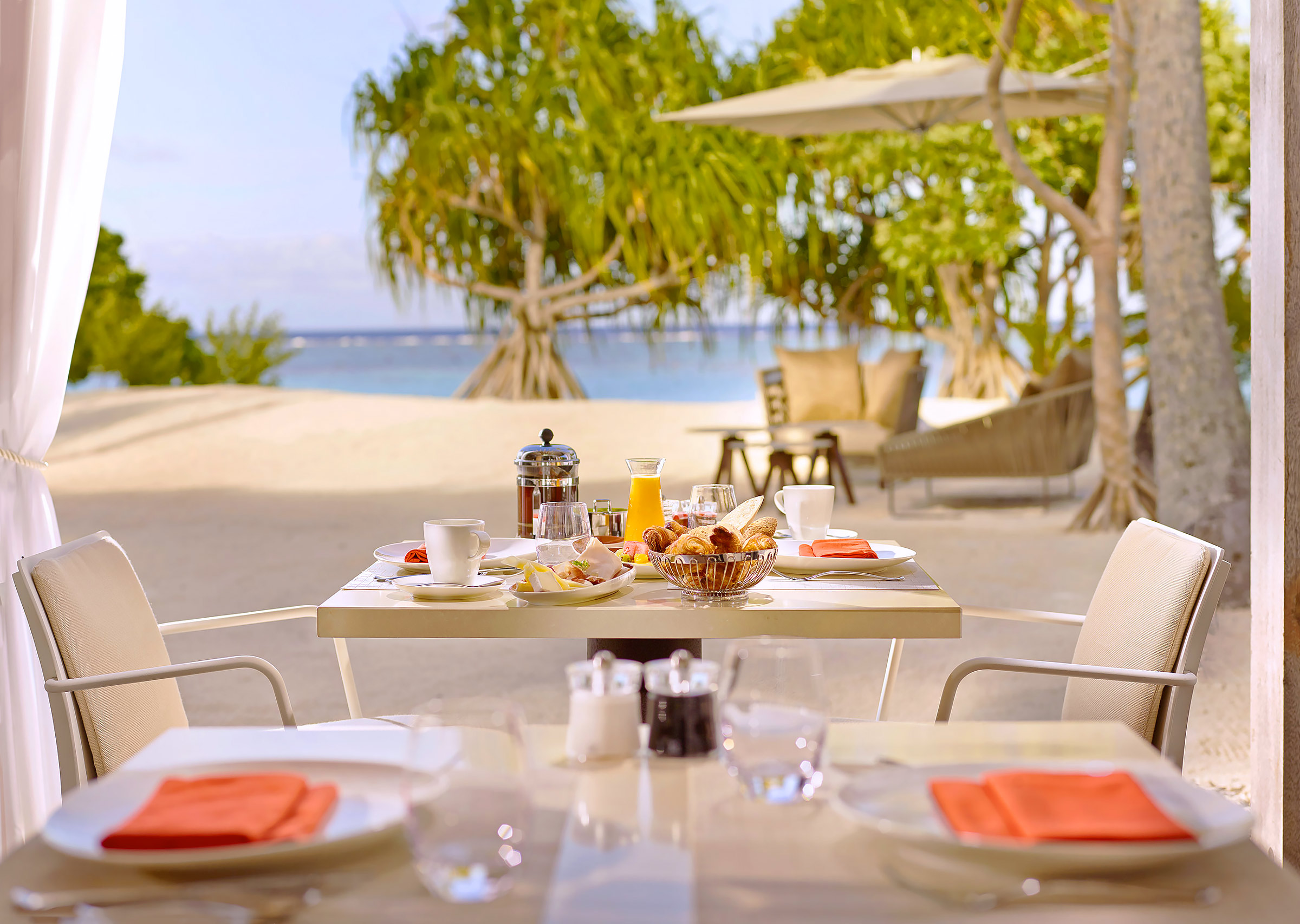 The-Brando-Resort-Tetiaroa-Breakfast